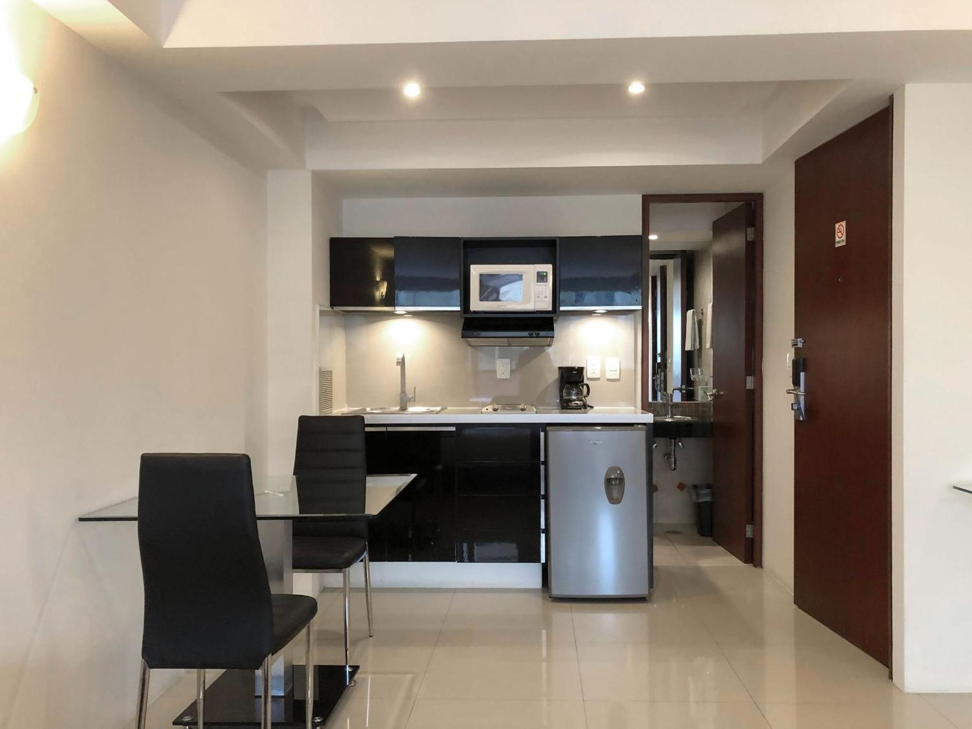 Suites Capri Reforma Angel 380 Mexico City Room photo